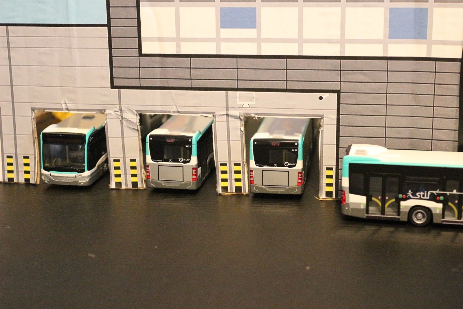 CarPro Transport: Mercedes-Benz Citaro C2 G Ratp Stif 150 Porte de la ...