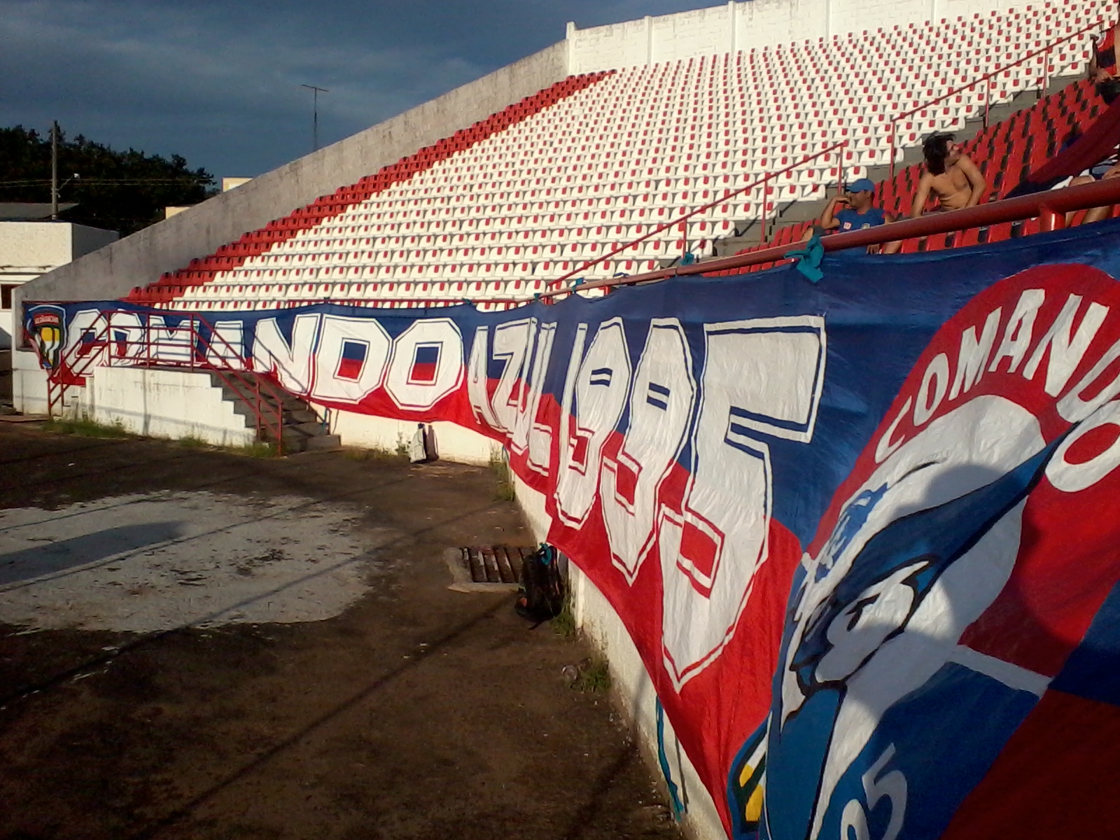 COMANDO AZUL 1995 LOUCURA SEM CURA! março 2012