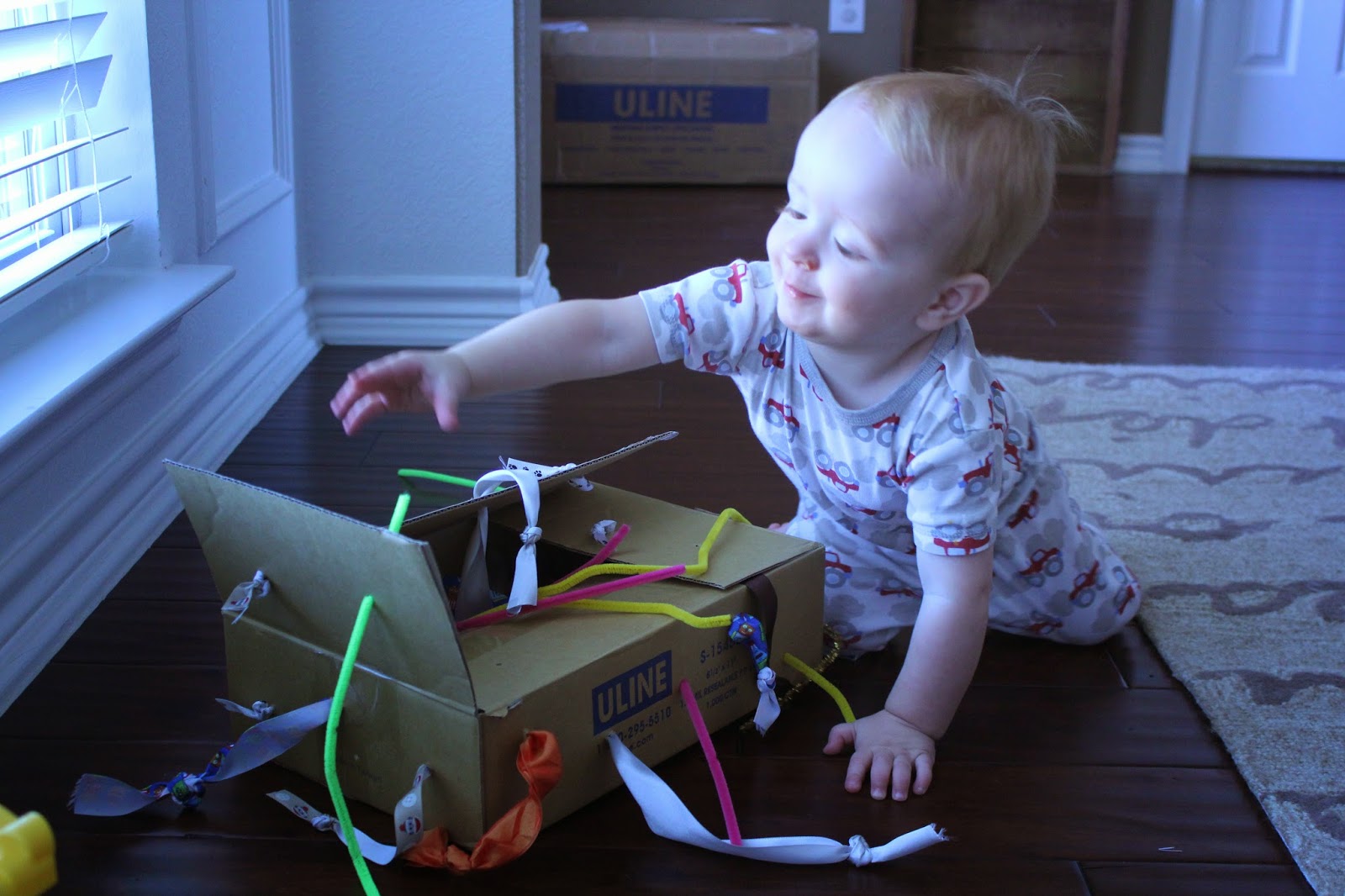 My Crazy Life: Toddler Tugging Box