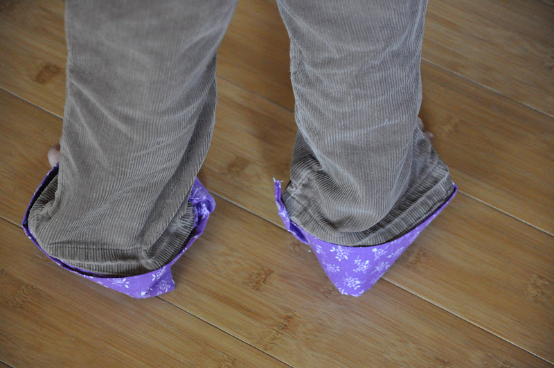 The Life of a Compulsive Crafter How to lengthen kids pants/jeans!