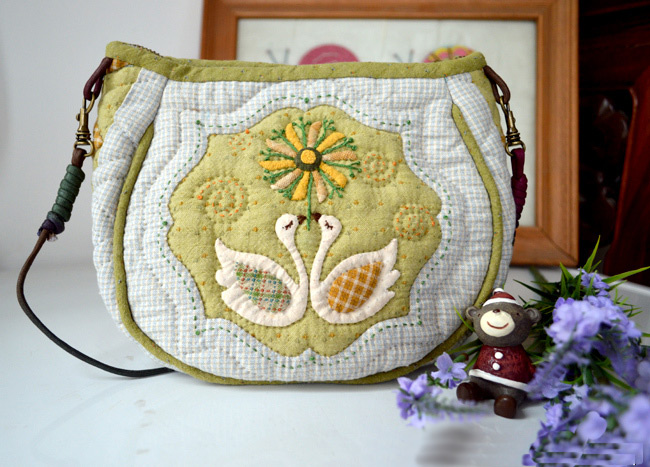 Patchwork & Quilted Bag Tutorial. Photo Sewing Tutorial. Step by step DIY.