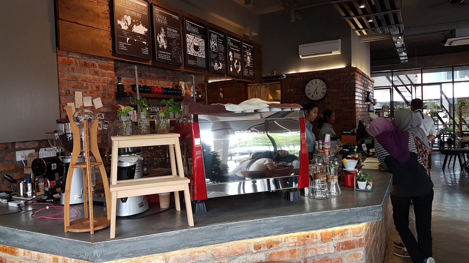 WANDERLUST DJ Bros Cafe, Seremban & Magnum Cafe, IOI City Mall