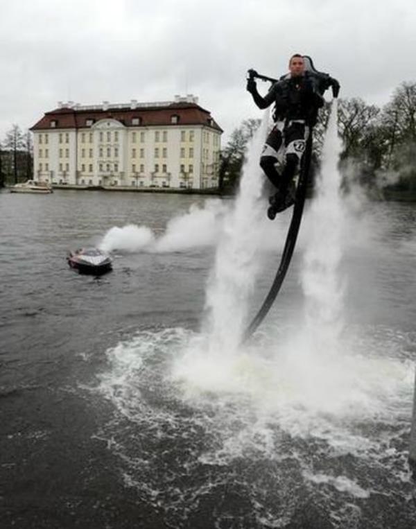 Amazing Water Powered Jet