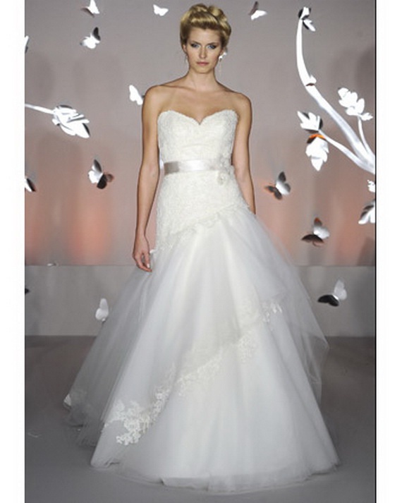 Alvina Valenta Bells Dresses are accepted for their aroundtheclock 