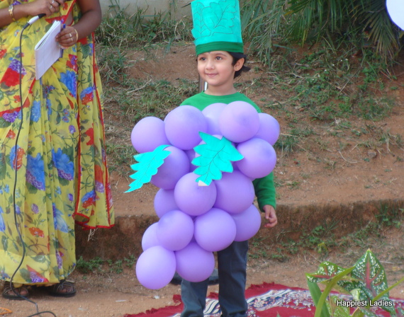 How to Grapes Fancy Dress | Grapes Fancy Dress Idea for Kids - Happiest ...