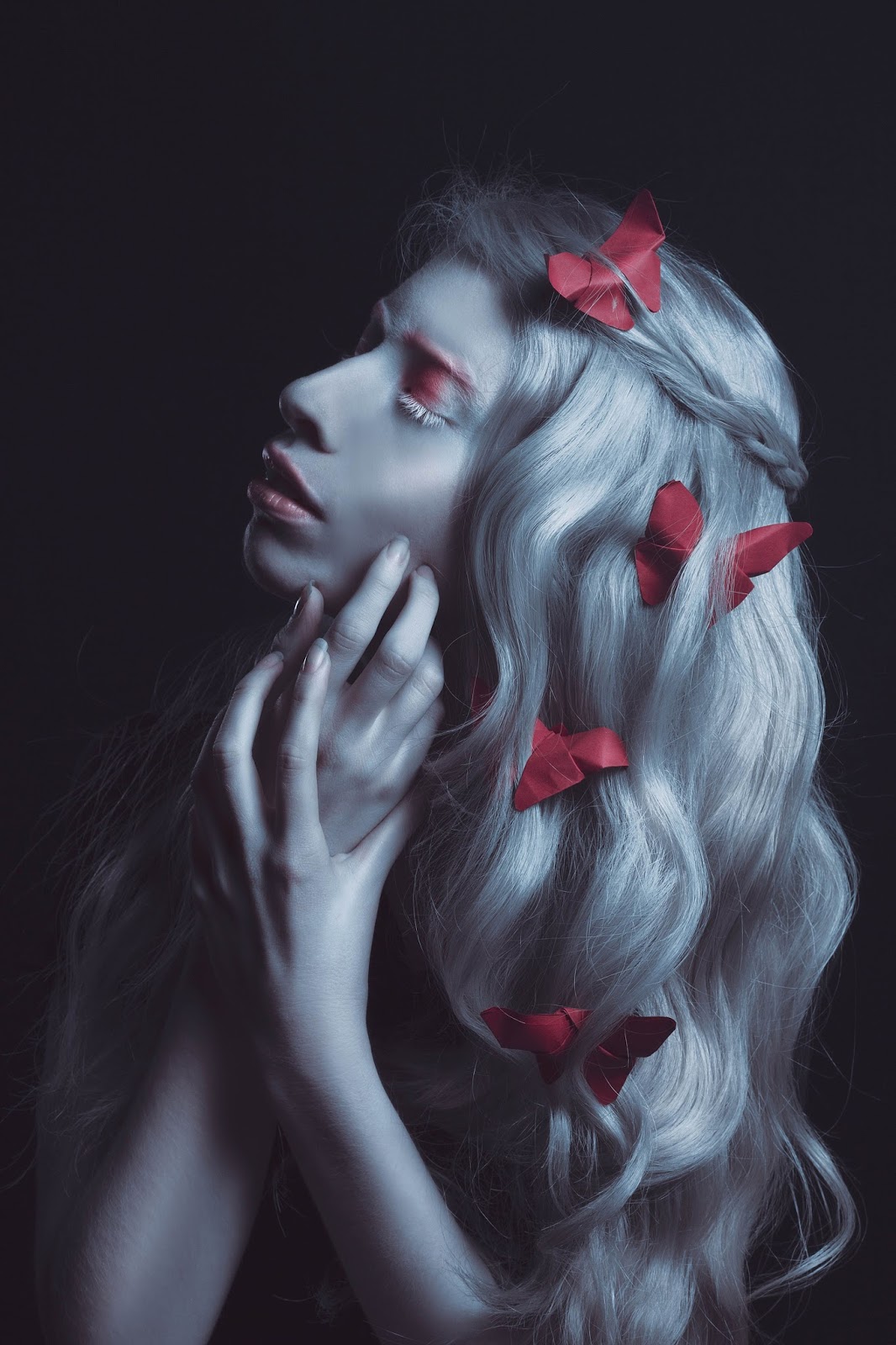 'Being different is a blessing' Albino Mexican model challenges beauty