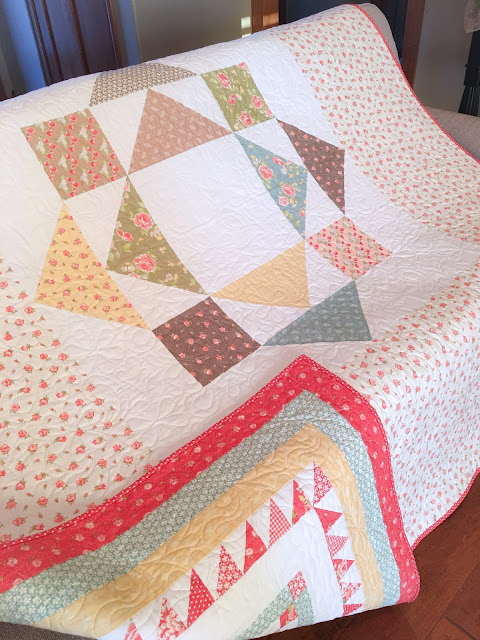Carried Away Quilting: Crossroads Quilt Along: My finished quilt