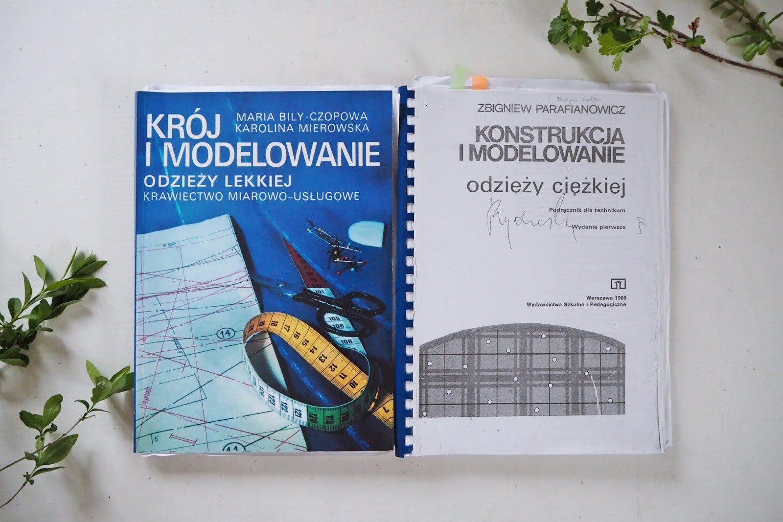 Pomysl Na Szycie Ksiazki O Szyciu Konstrukcji I Wiele Innych Pozycji Ktore Warto Miec