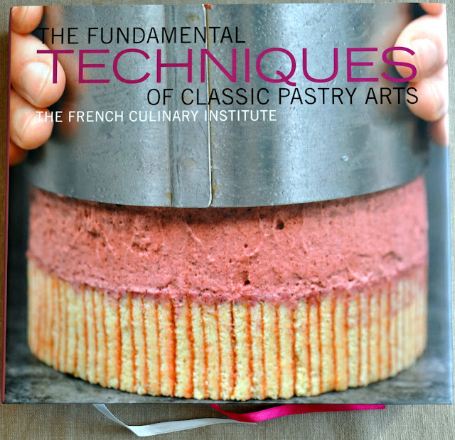 Handsindough: Biblioteca: The Fundamental Techniques of Classic Pastry Arts