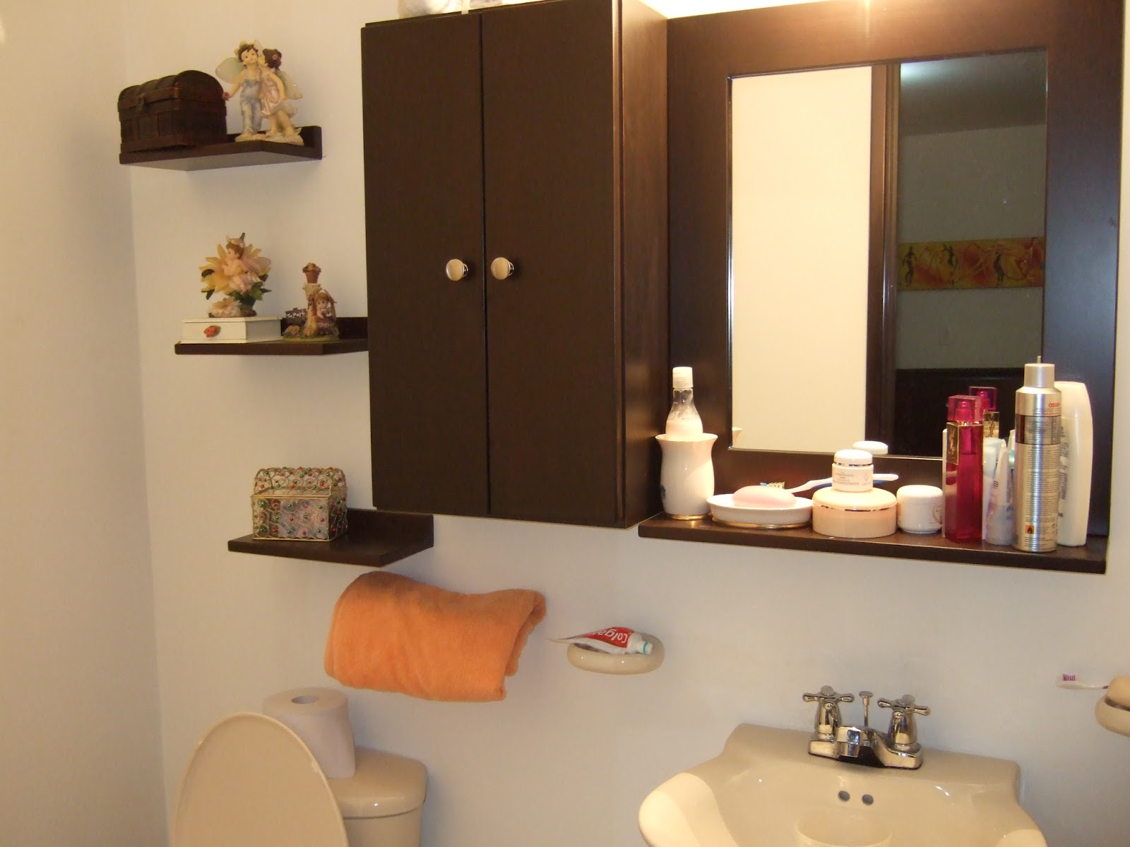 F&F COCINAS INTEGRALES: ESPEJOS, MUEBLES DE BAÑO