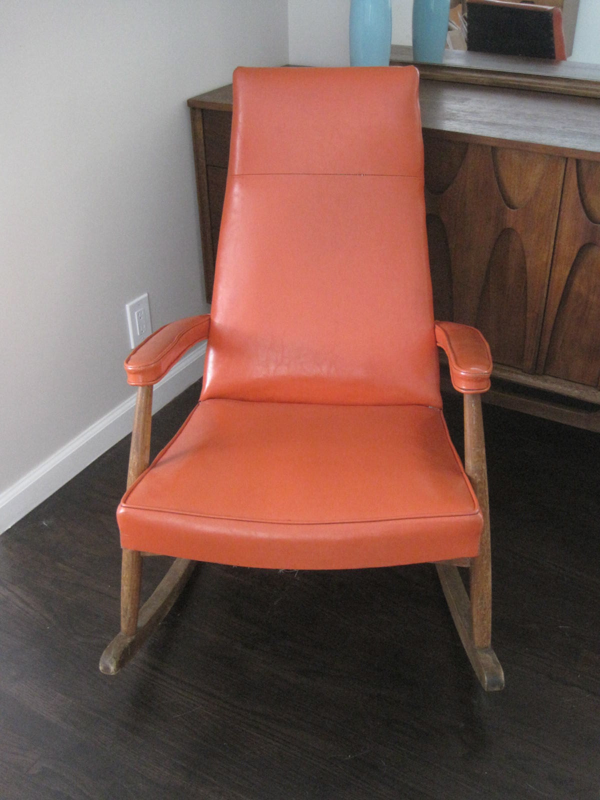 Rhan Vintage. Mid Century Modern Blog.