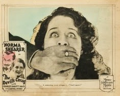 Flick Review < The Devil's Circus | Benjamin Christensen, 1926 12 Flick Review < The Devil's Circus | Benjamin Christensen, 1926 The%2BDevil's%2BCircus%2B(1)