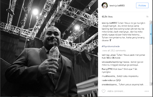 Sehari Sebelum Meninggal Dunia, Mike Mohede Bernyanyi Dalam Acara Anniversary ke 40 Pak SBY dan Bu.Ani Sehari Sebelum Meninggal Dunia, Mike Mohede Bernyanyi Dalam Acara Anniversary ke 40 Pak SBY dan Bu.Ani