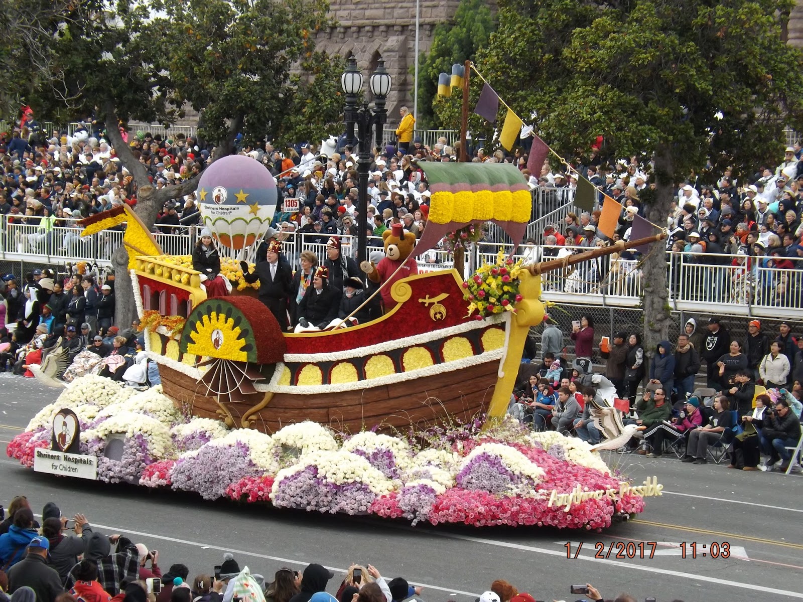 Up to Speed Rose Bowl Parade 2017 Floats