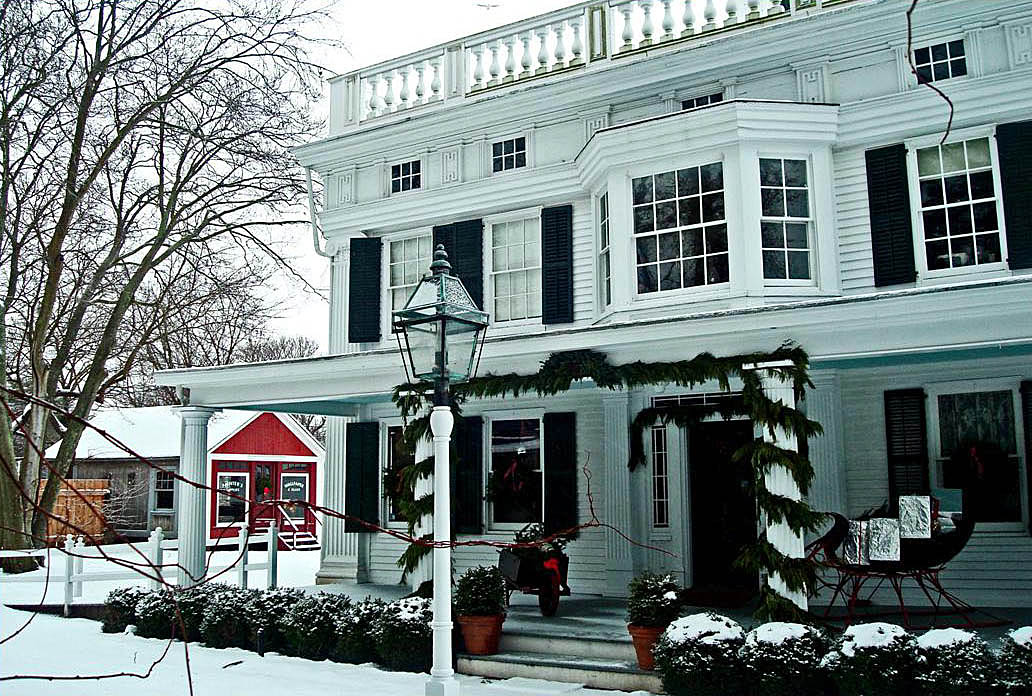 SOUTHAMPTON HISTORICAL MUSEUM'S HOLIDAY FETES