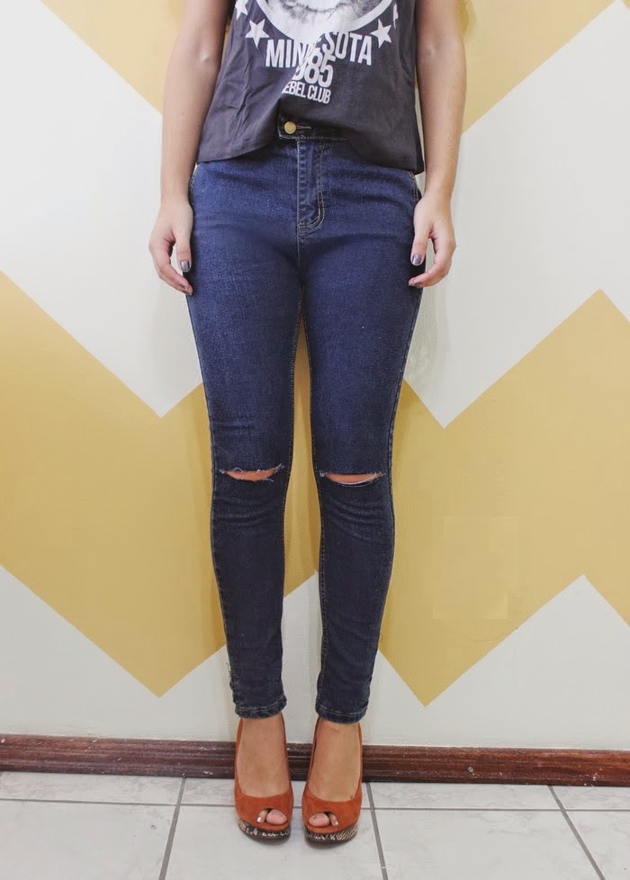 Doce Algodão-Doce: Calça rasgada no joelho