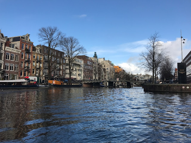 Terusan Membeku Di Amsterdam