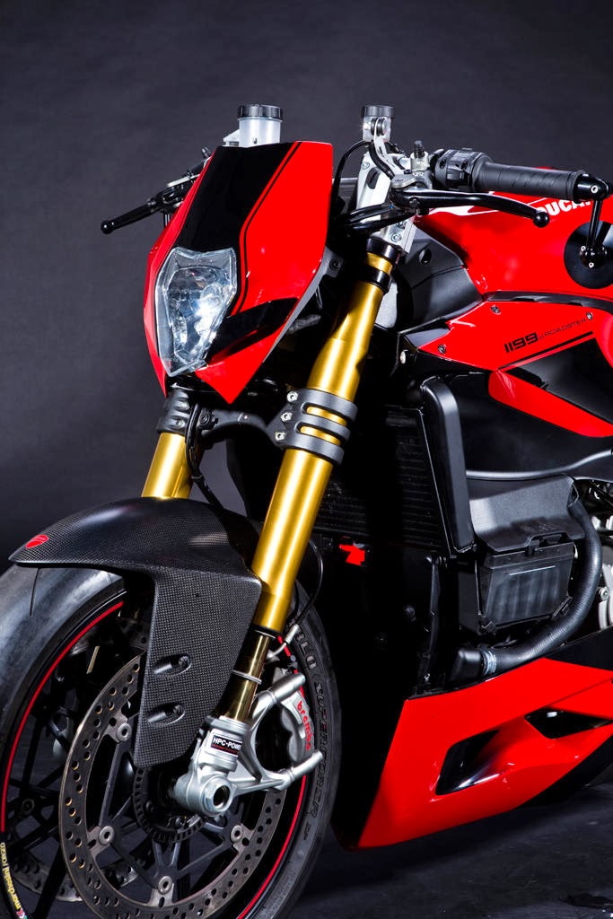 Racing Cafè Ducati 1199 Panigale S "Roadster" by Hertrampf