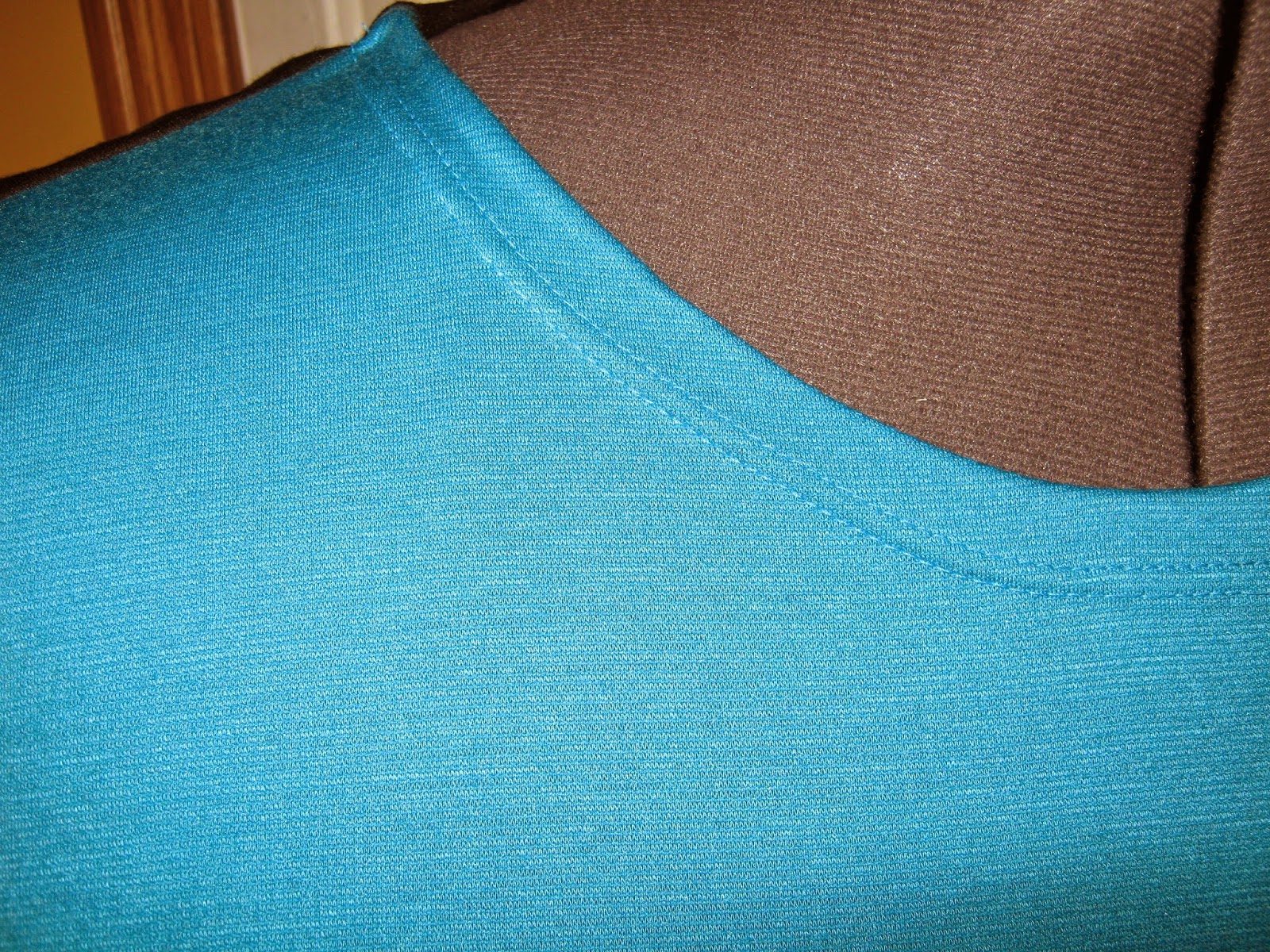 Color Block Ponte Knit Princess Seam Dress www.sewplus.blogspot.com
