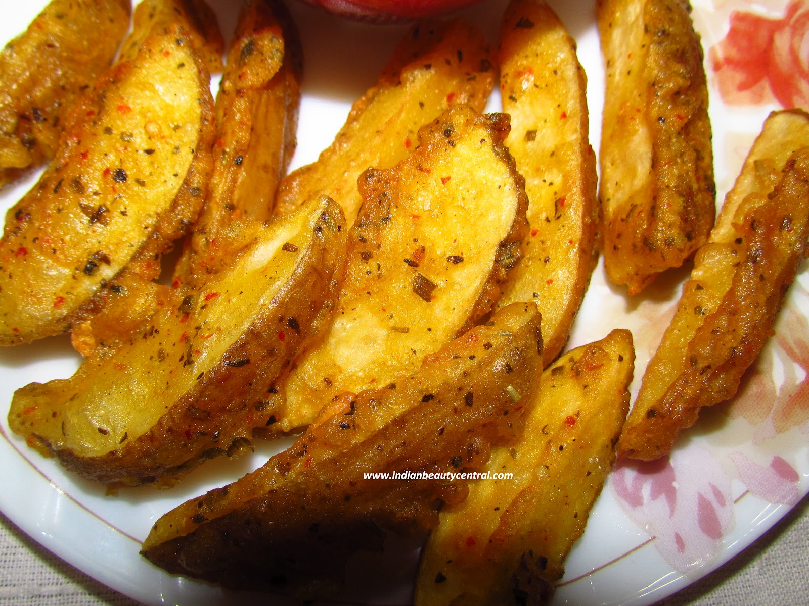 Indian Beauty Central IBC Food fiestaCrispy Potato wedges and lip