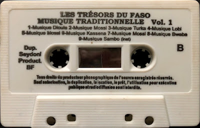 African music Traditional music from Burkina Faso Mossi, Fulani-Peul, Bissa, Gourmantché, Yadéga, Tuareg, Leylé, Dioula, Turka, Lobi, Kassena, Bwaba and Sambo ceremonial tribal Musique Africaine traditionnelle