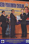 Abd. Rahman Lo @ Lo Khi Nyen. SMK TAWAU, SABAH. Anugerah Sekolah Cemerlang Harian 2010