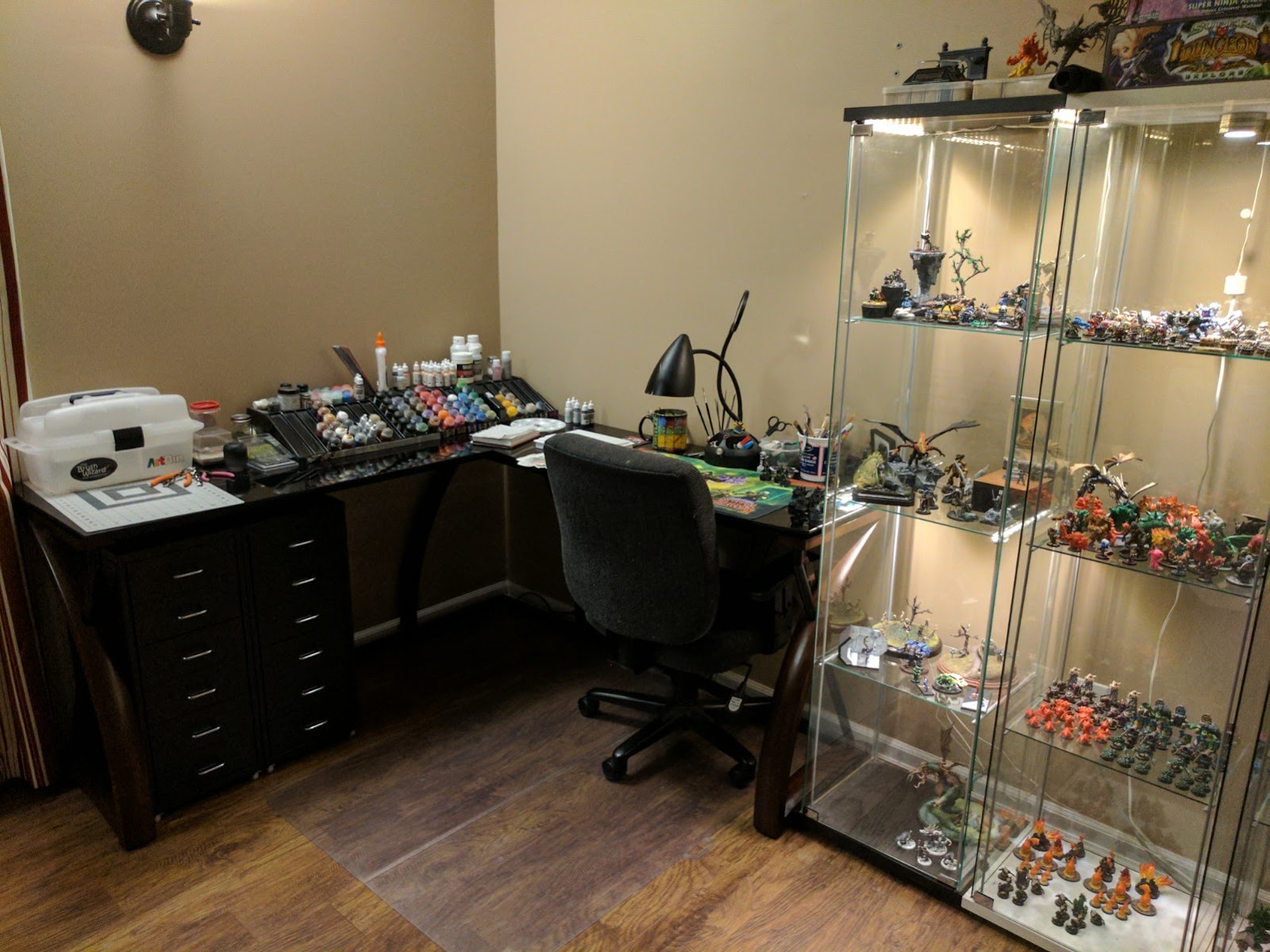 Brush Wizard Hobby Desk Upgrade Version 3 0