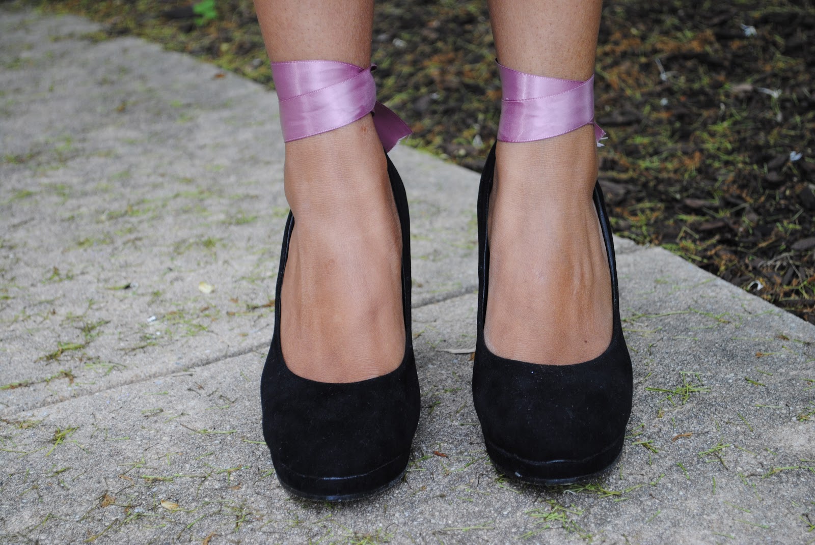 Darling Disposition Darling DIY Glitter Sole Heels