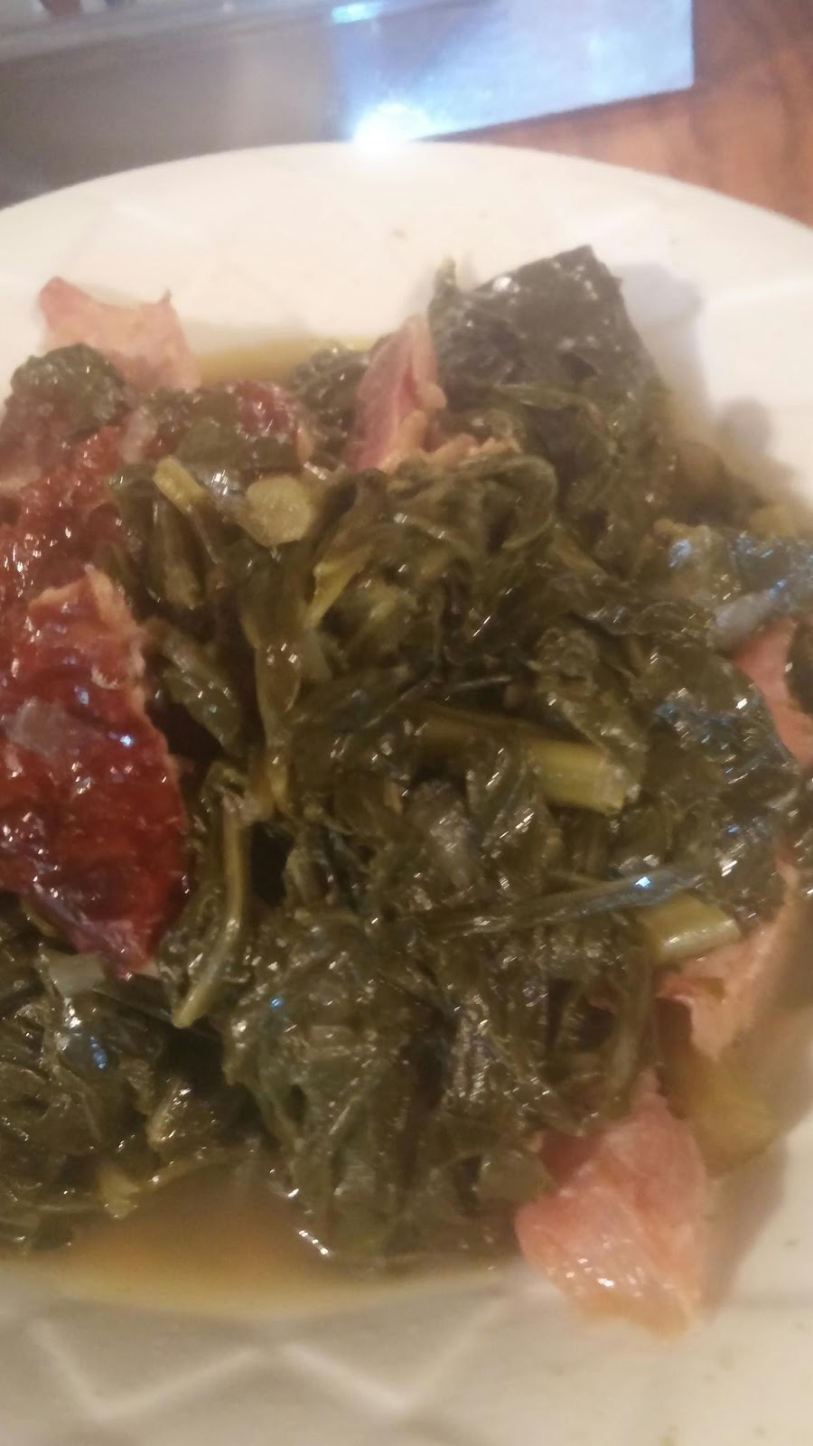 Recipe Momma Southern Collard Greens W/ Smoked turkey wings
