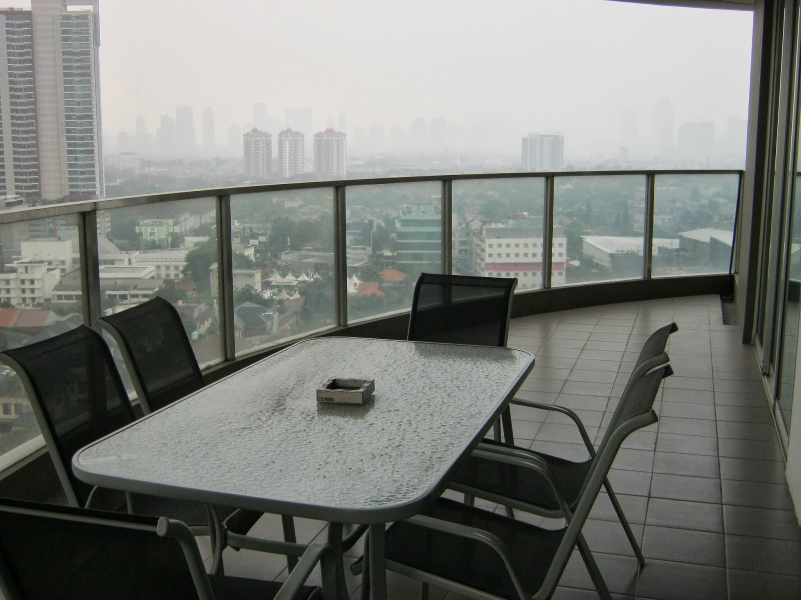 Rent Kemang Village Apartment 205m2 RESIDENCE SCBD