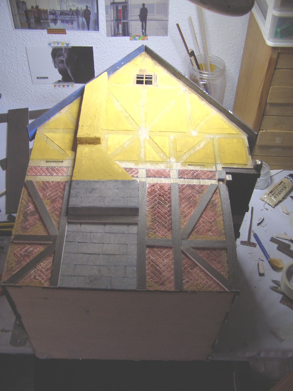 Pequeñeces: Casa Tudor. Parte I- Tudor house. Part I