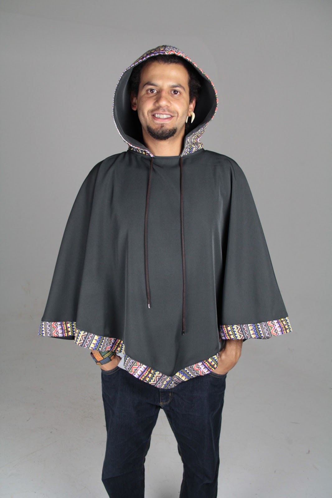 LEO KLEIN - PONCHO MASCULINO LEO KLEIN - PONCHO MASCULINO