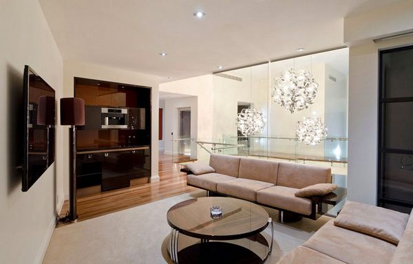 Allegra House - A Mansion for Luxury Yachts Owners