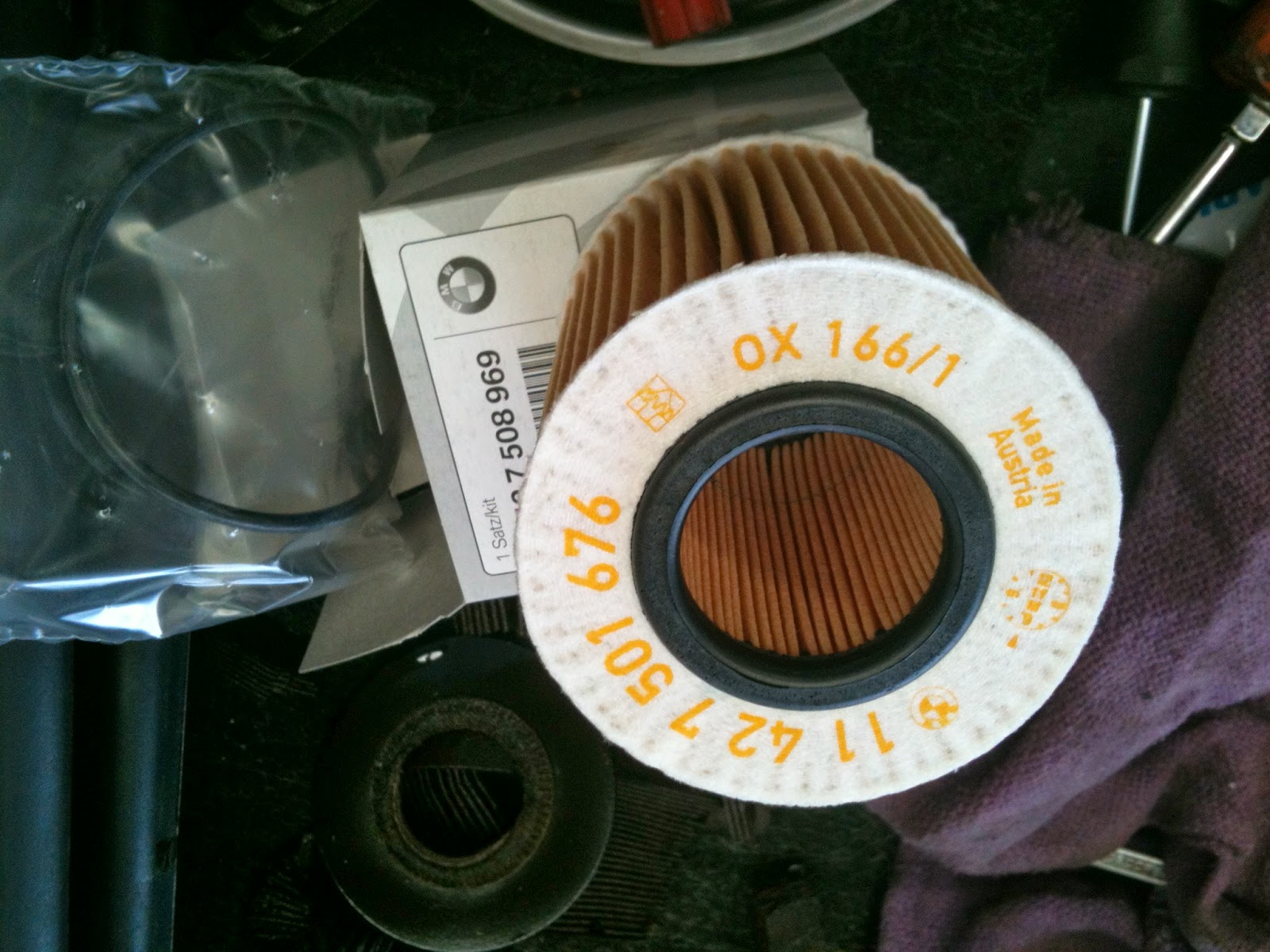 CHRISTIE PACIFIC CASE HISTORY BMW 318I N42 Oil Filter Failure.