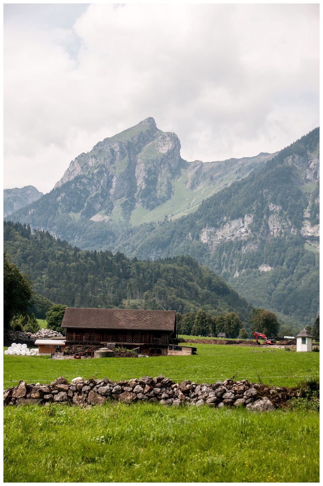 11 Days 11 Hikes 11Cantons + 15 Day 8 Hike in Canton Glarus