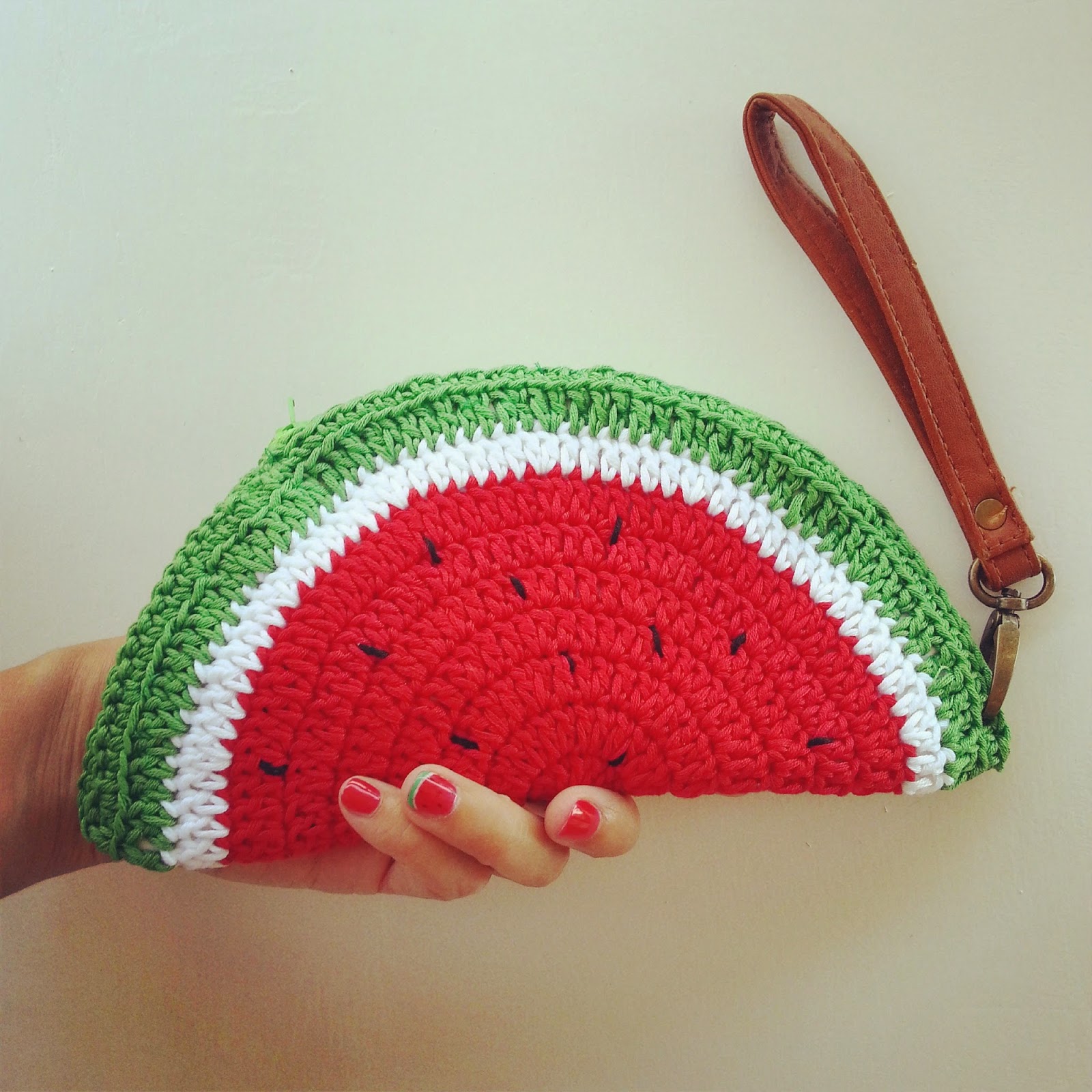 Fabcroc: Free pattern - Watermelon coin purse crochet