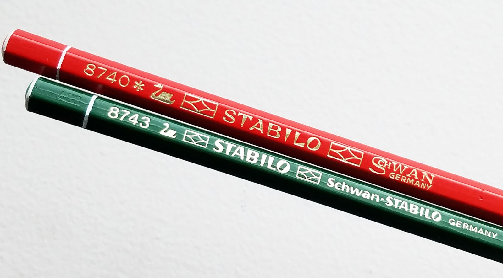 Fueled by Clouds & Coffee: Vintage Colored Pencils, Part 10: Stabilo Schwan