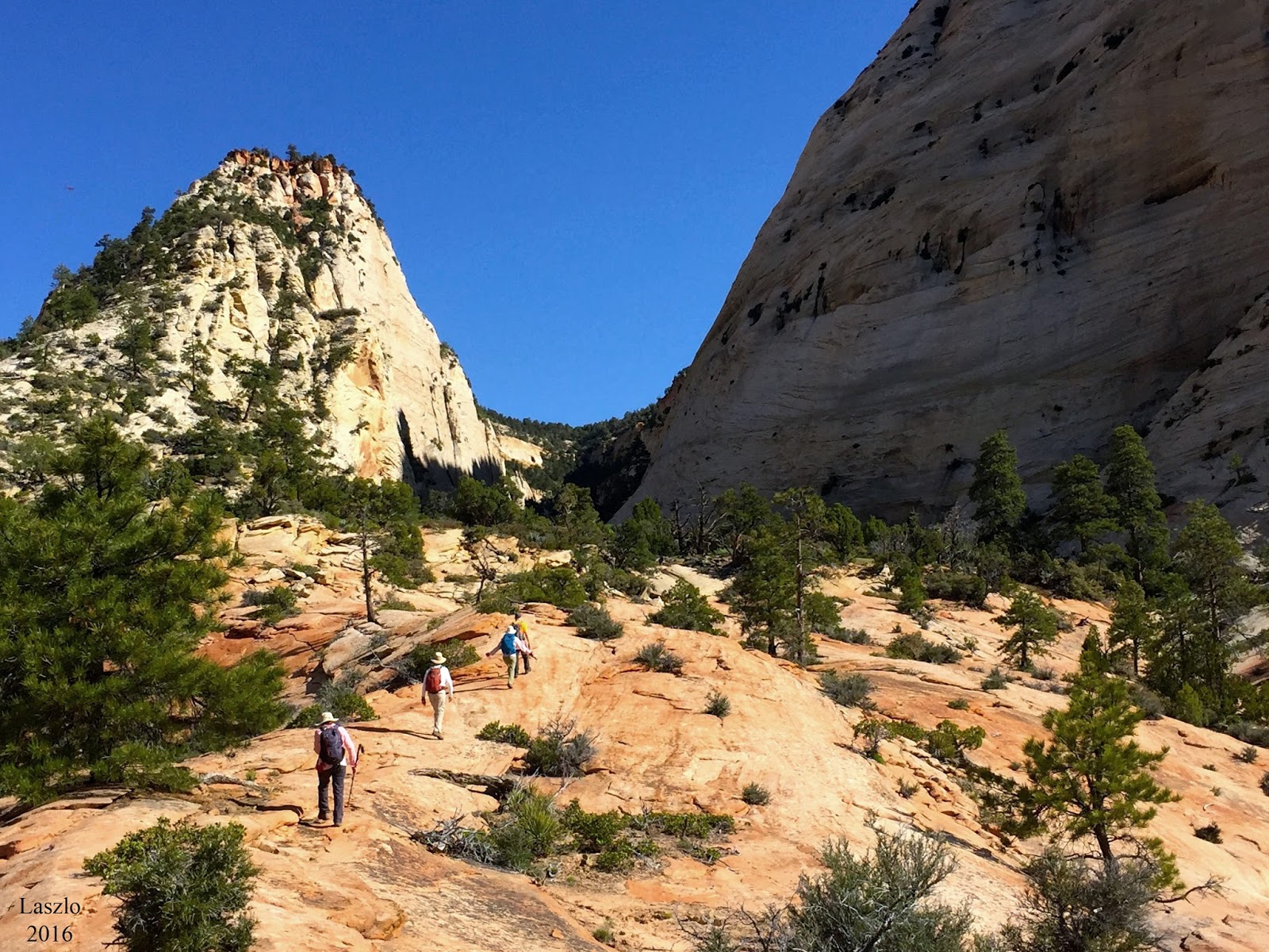 Around the Bend Friends ® Cable Mountain via Many Pools Zion