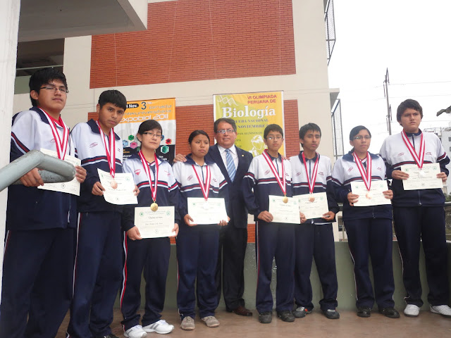 SIXTH PERUVIAN BIOLOGY  OLYMPIAD 2011 GOLD, SILVER AND BRONZE MEDALS