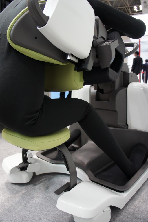 Zenrobot ZenRobot 禪機: 2011iRex 日本國際機器人展 (一)