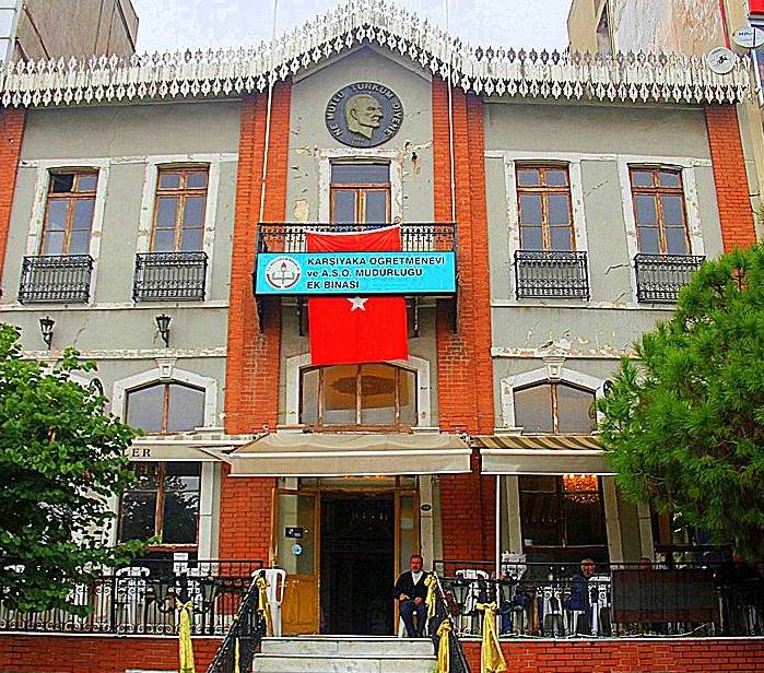 Ufuk Yurtseven Izmir In Tarihi Koskleri