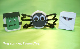 Halloween treat boxes that are perfect for a class party 