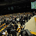 Câmara anuncia votação para acabar com salários extras de parlamentares