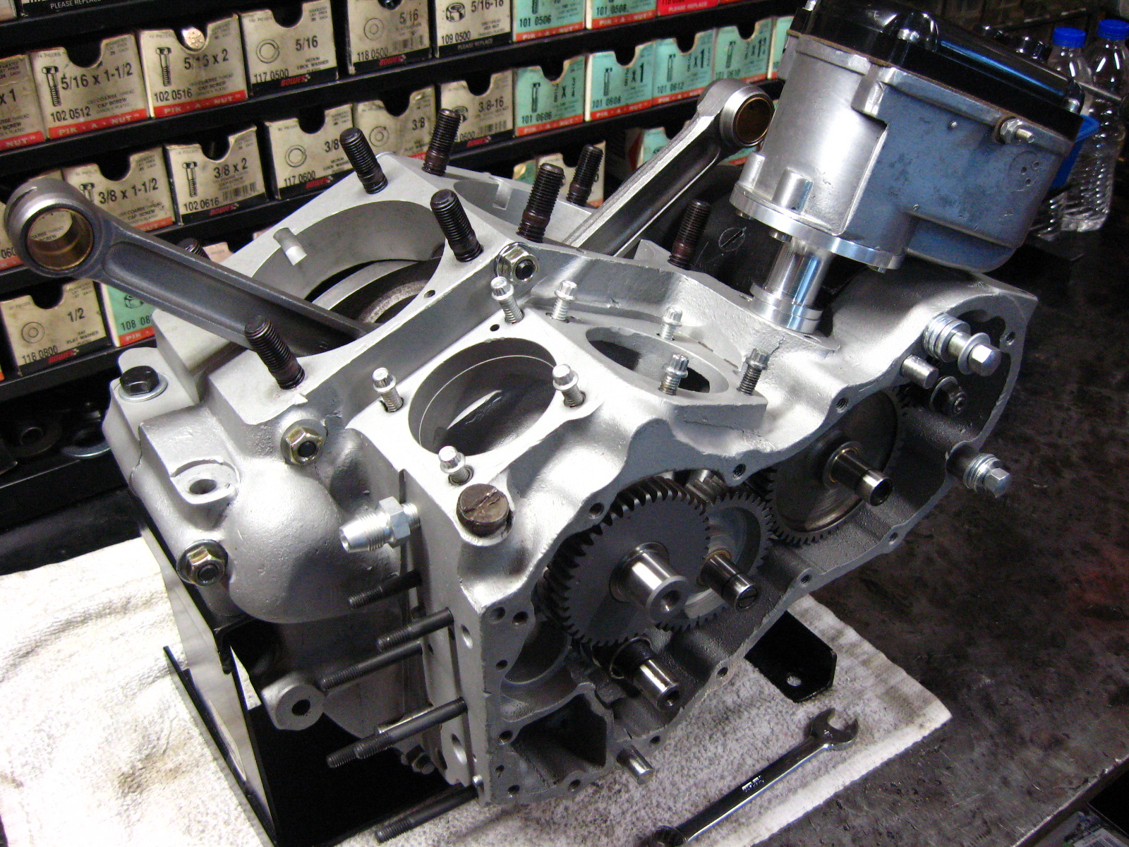 Noot Project '54 Panhead Motor