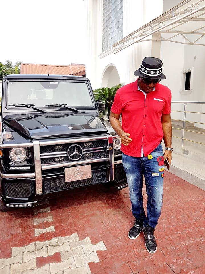 Veteran actor, Saint Obi all swagged up in new photos.