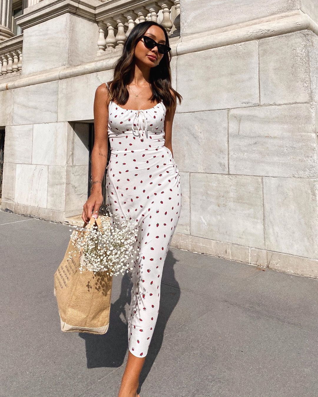 Le Fashion: This Feminine Printed Dress Is Perfect for Weekends