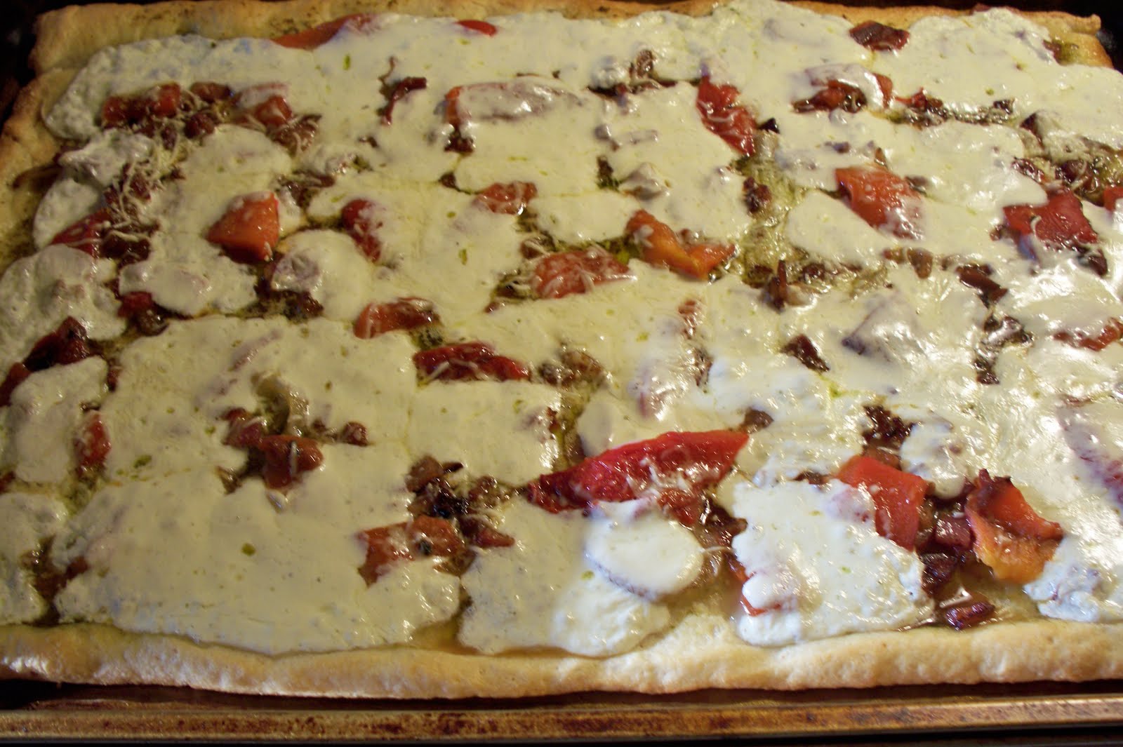 THE FOOD OF LOVE Pesto Pizza with Pancetta and Baby Bellas