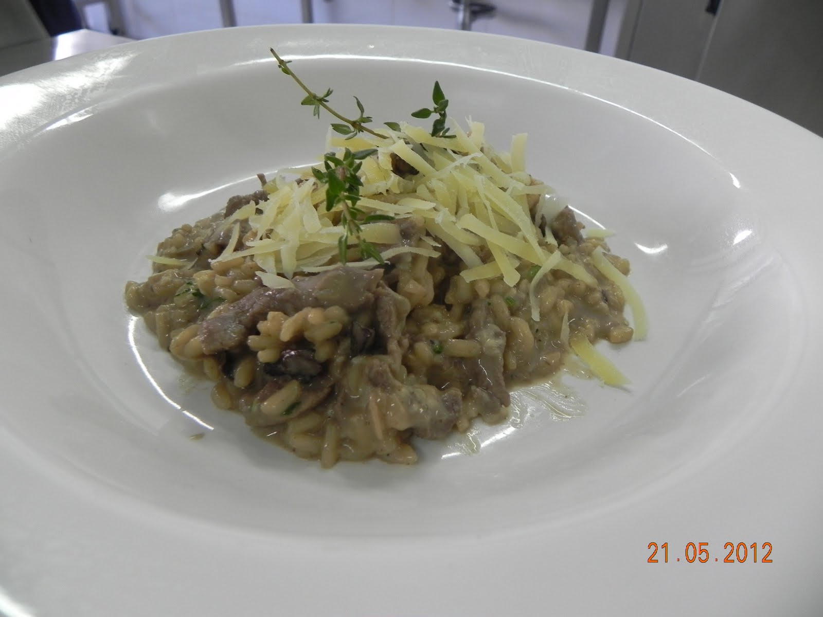 Comer e Beber com Chiquinho !!! Risoto com filé mignon e funghi