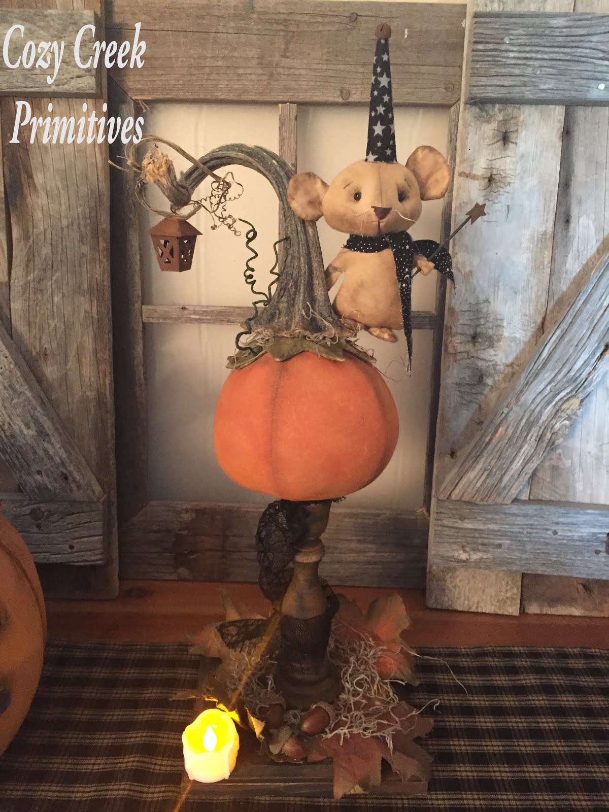 Pumpkin Pedestal With Mouse Wizard