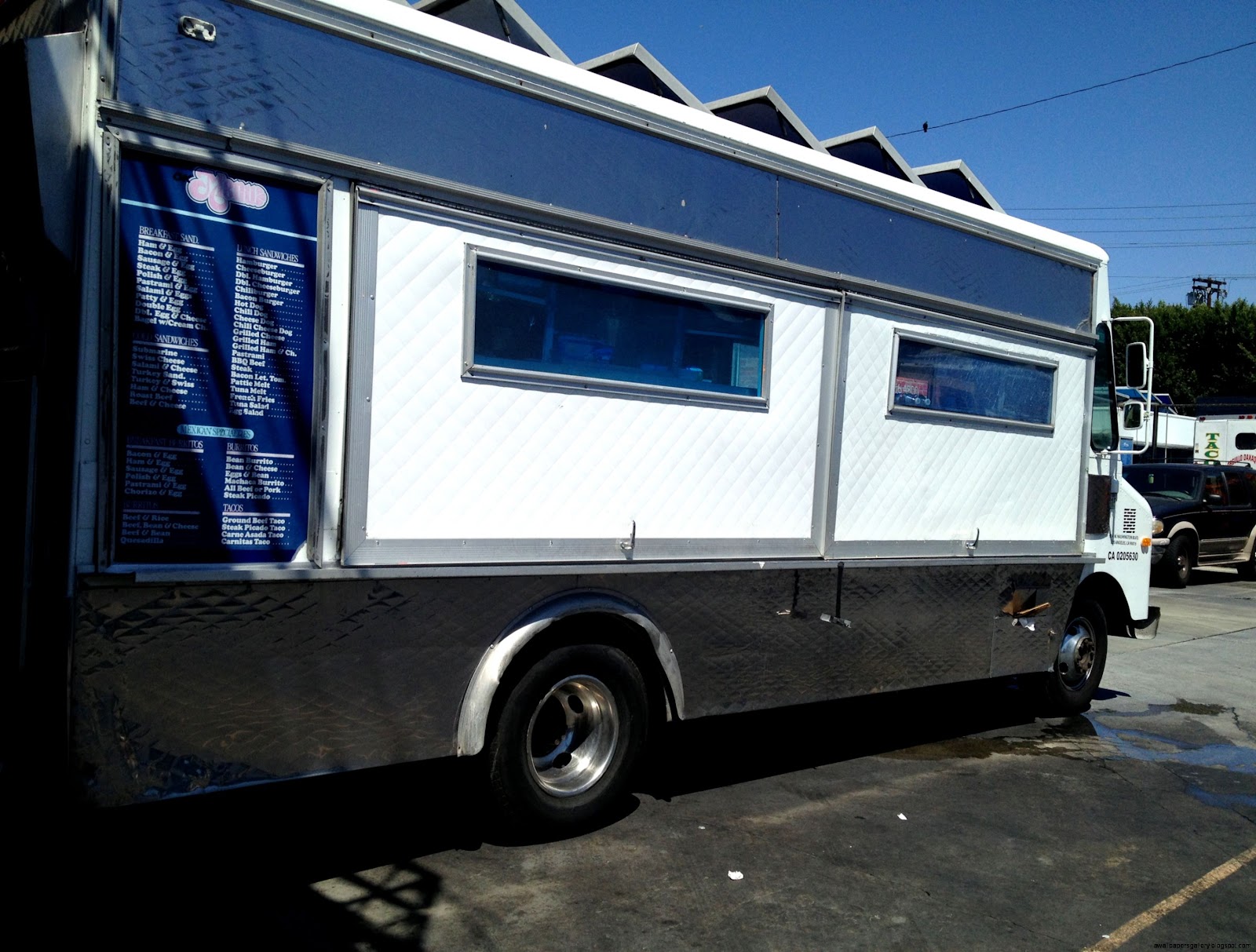 Lunch Trucks for Rent